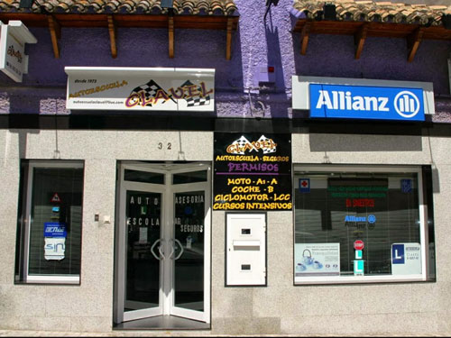 Sobre Autoescuela Clavel en Béterag